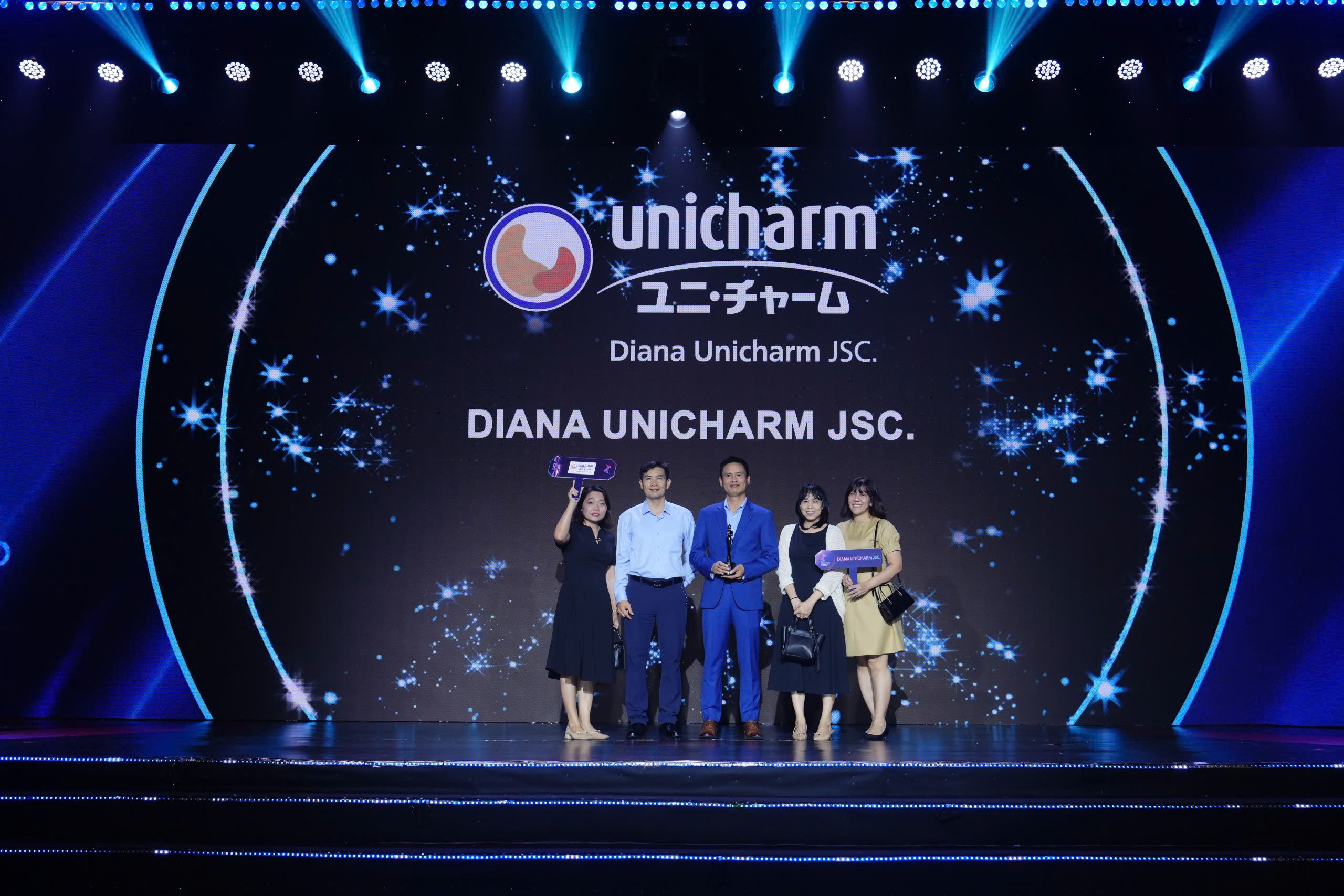 DIANA UNICHARM – “NƠI LÀM VIỆC TỐT NHẤT CHÂU Á 2025”